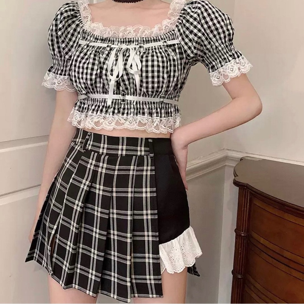 Harajuku Checkered Skirt (half side shorts)